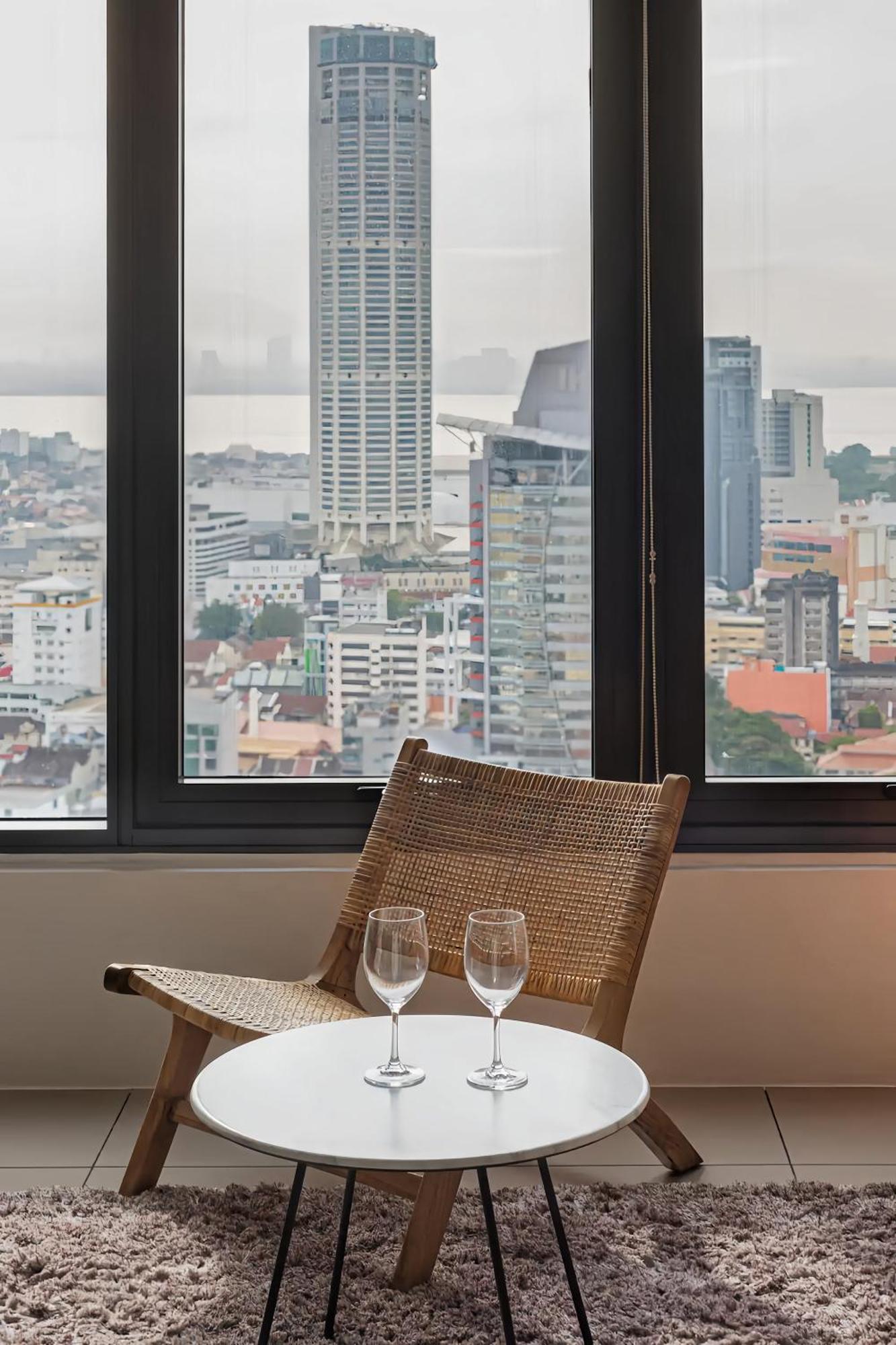 Апартаменты Tropicana 218 Macalister Penang Джорджтаун Экстерьер фото